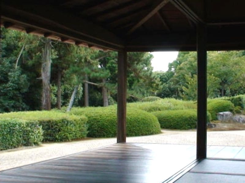 quiet Jananese zen garden