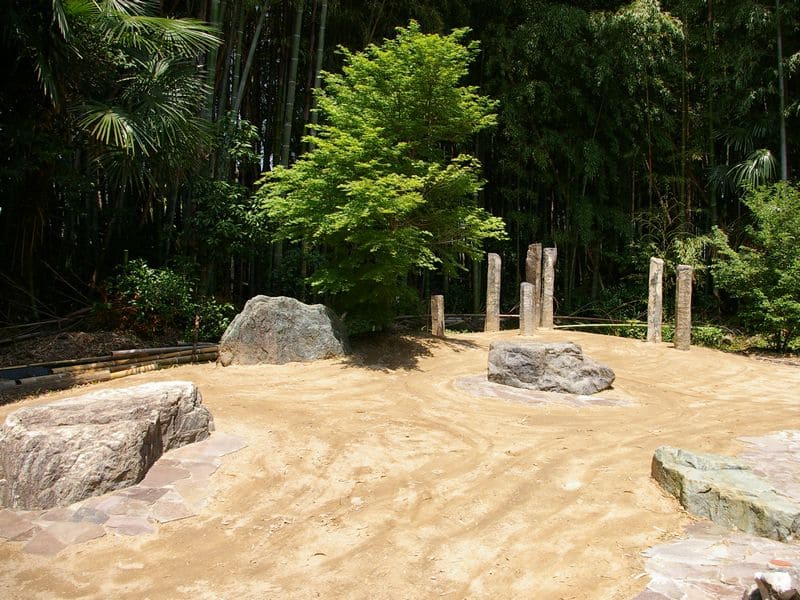 typical example of Japanese ZEN garden 2